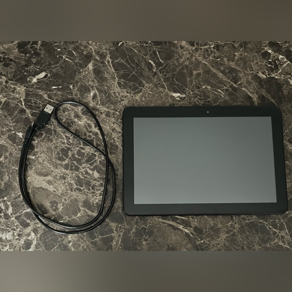 Insignia black tablet